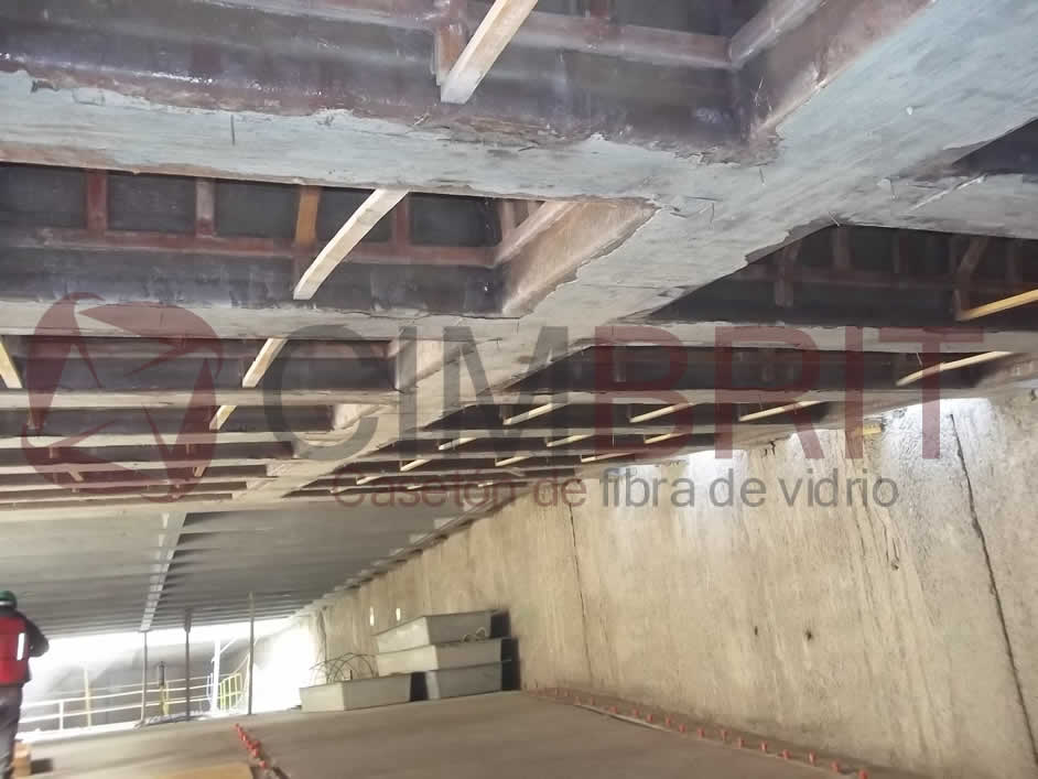 reparacion-casetones-fibra-de-vidrio